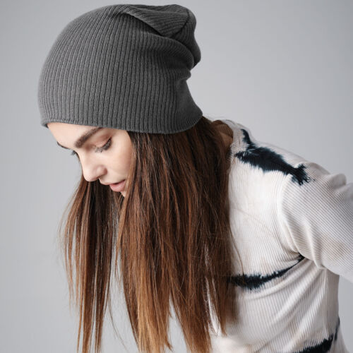 Slouch Beanie Thumbnail